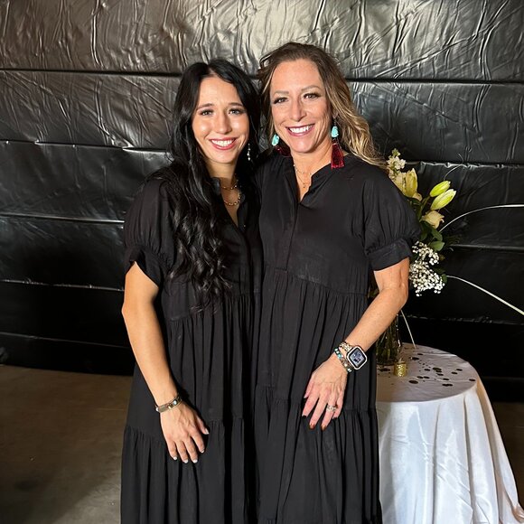 Meet your Posher, Rebecca and Katie Jo - Picture 4 of 16